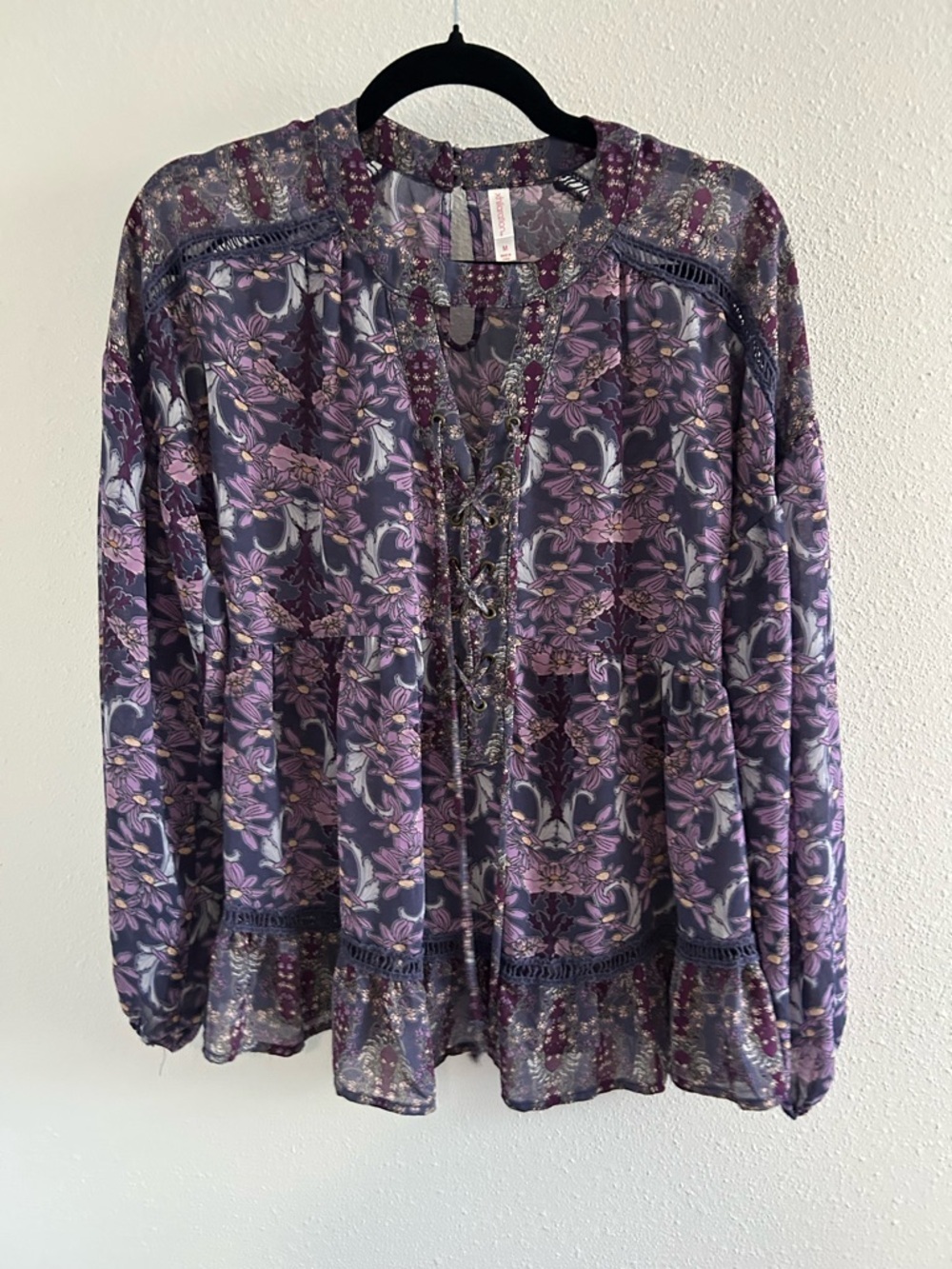 Xhilaration Purple Floral Lace-Trim Peasant Blouse